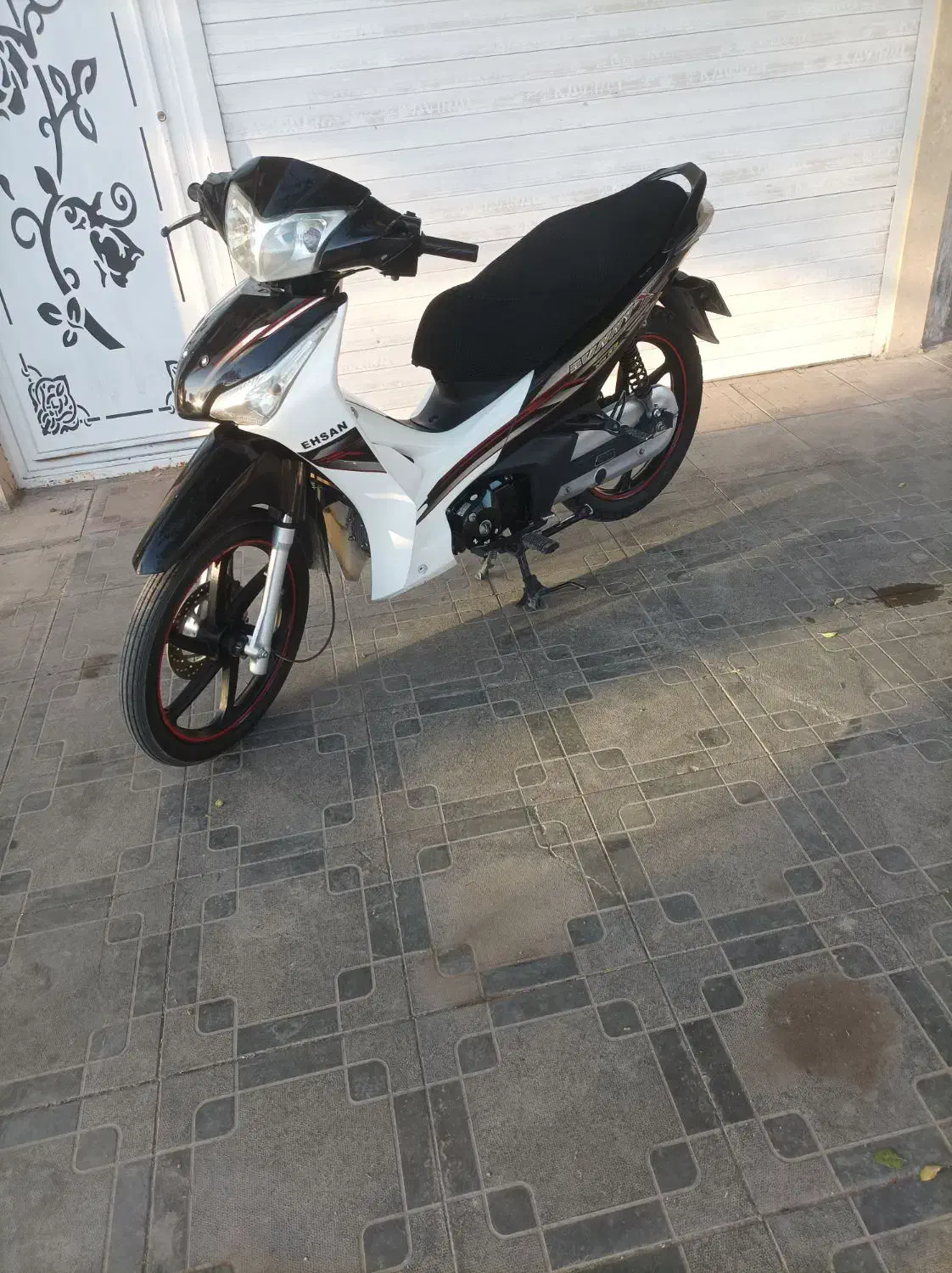 موتور احسان 125|موتورسیکلت|تربتحیدریه, قائم|دیوار