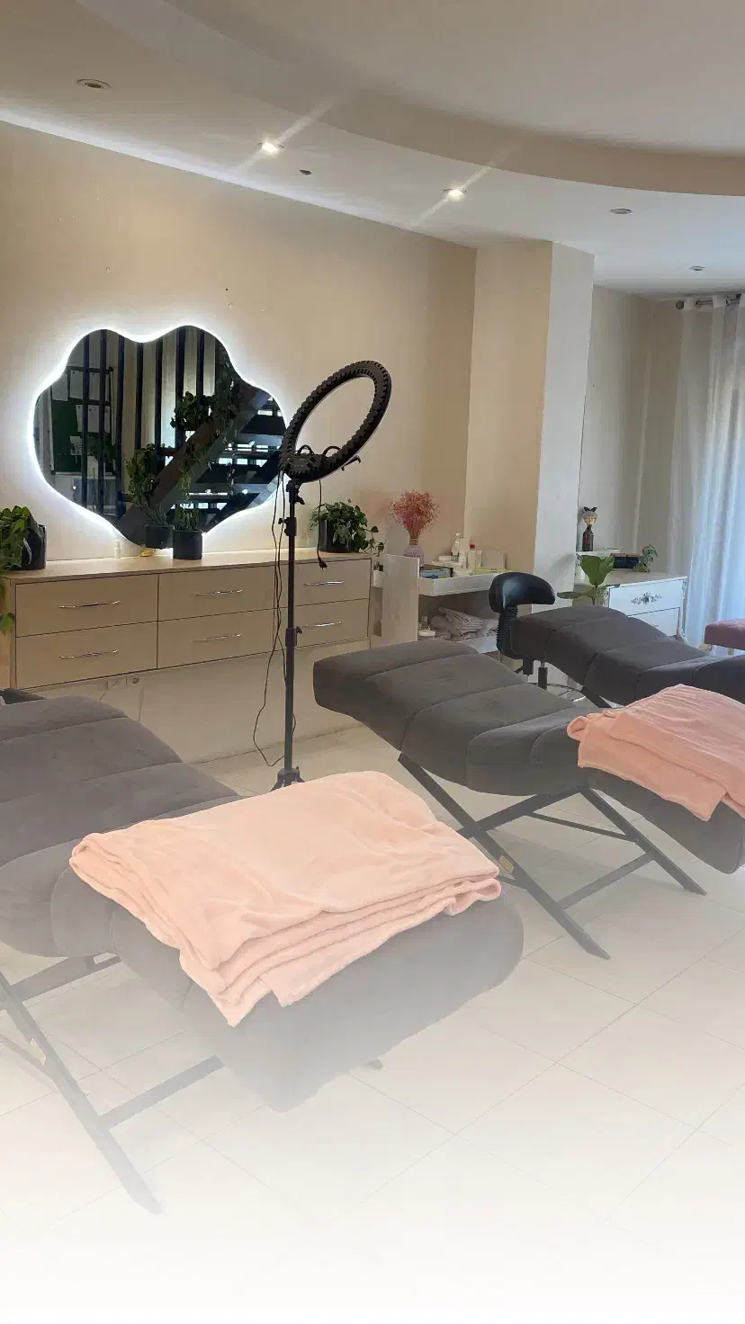 جذب نیروی با تجربه در تمام لاینهای زیبایی|استخدام درمانی، زیبایی، بهداشتی|گرگان, |دیوار