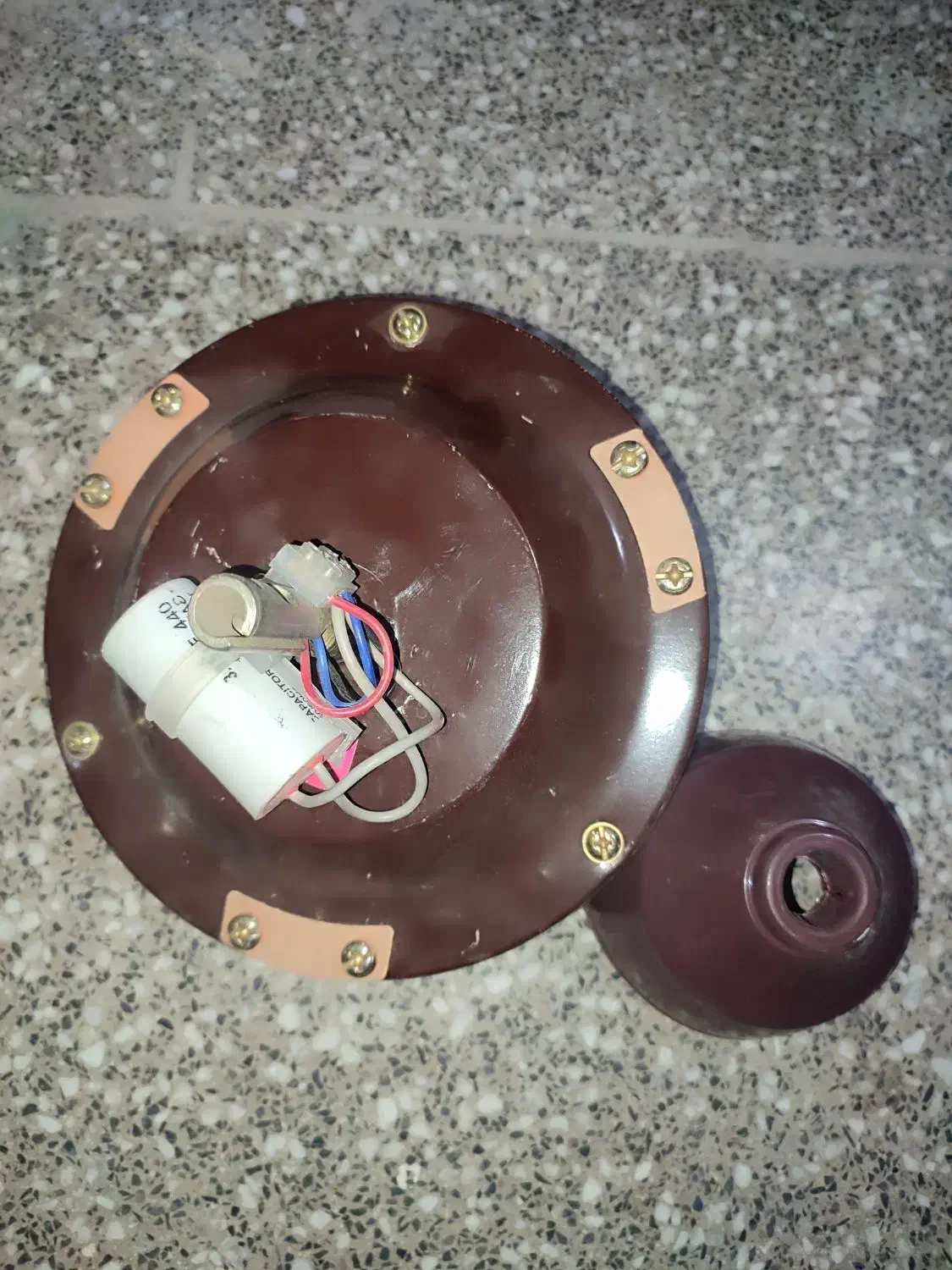 موتور پنکه سقفی|پنکه و تصفیهکنندهٔ هوا|یزد, |دیوار