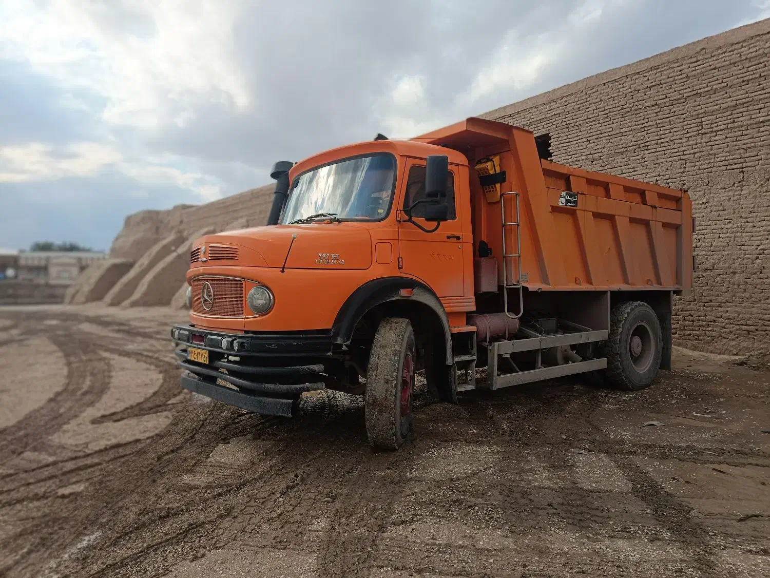 کمپرسی بنز تک|خودرو سنگین|دیهوک, |دیوار