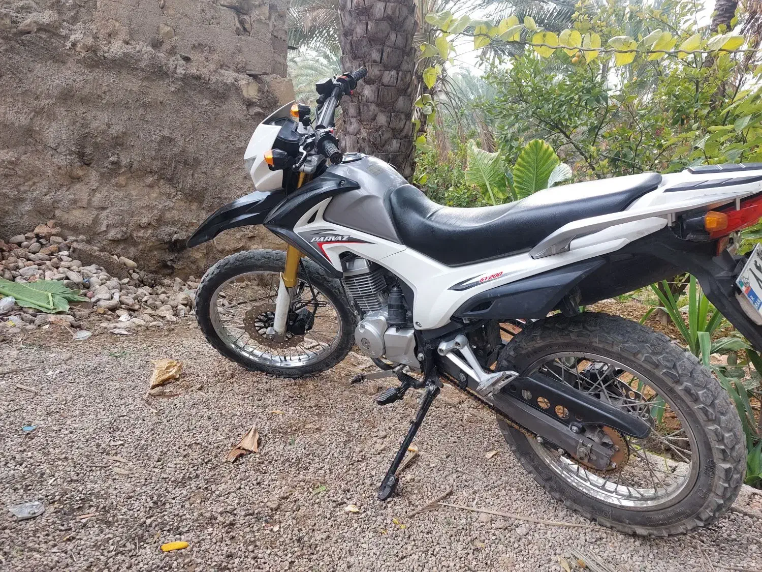 موتر تریل ۲۰۰پرواز|موتورسیکلت|جهرم, |دیوار