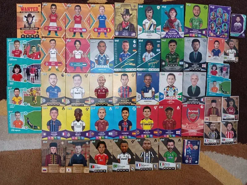 کارت فوتبالی کیمدی|اسباب‌بازی بچه|فولادشهر, B4|دیوار