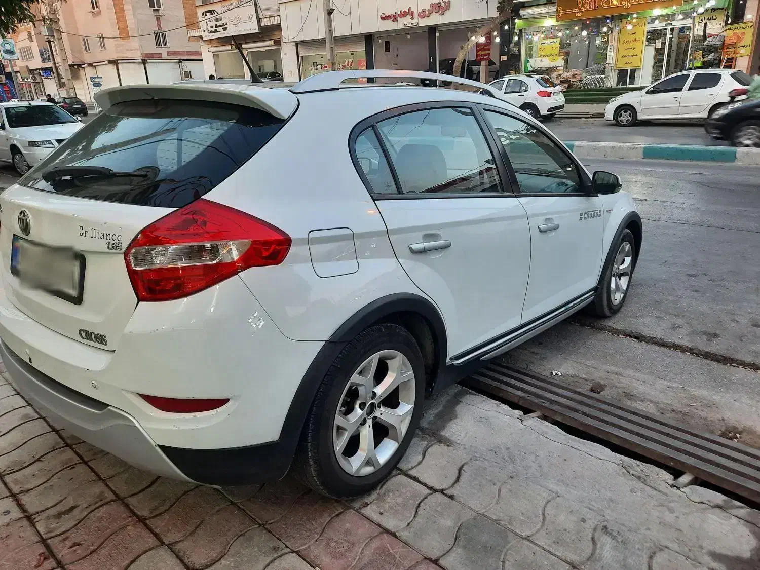 برلیانس کراس مدل ۹۷|خودرو سواری و وانت|بوشهر, |دیوار