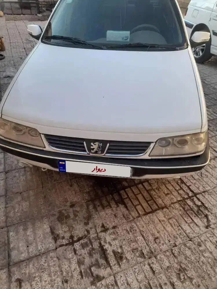 اسلکس ۹۵ سفید دریچه سیمی|خودرو سواری و وانت|لنجان, |دیوار