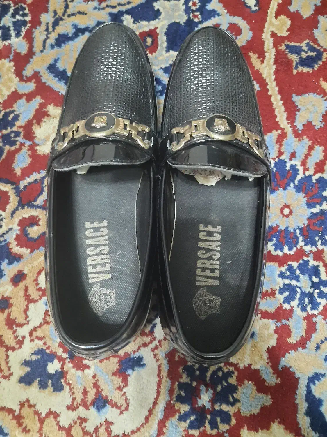 کفش کالج ورساچ سایز ۴۱ نوعه نو|کیف، کفش، کمربند|قرچک, زیبا شهر|دیوار