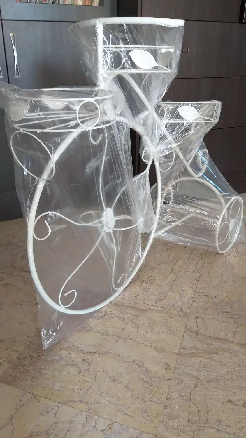 استند گل تزئینی مناسب هدیه ولنتاین، یلدا، بله برون|گل و گیاه طبیعی|تهران, آبشار تهران (دریاچه)|دیوار