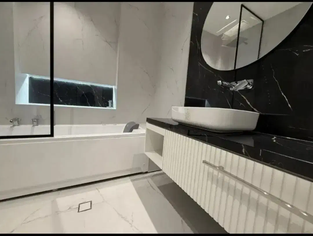 ۹۰مترمدرن/سازه برند منطقه/کلیدنخورده/سوپر لاکچری