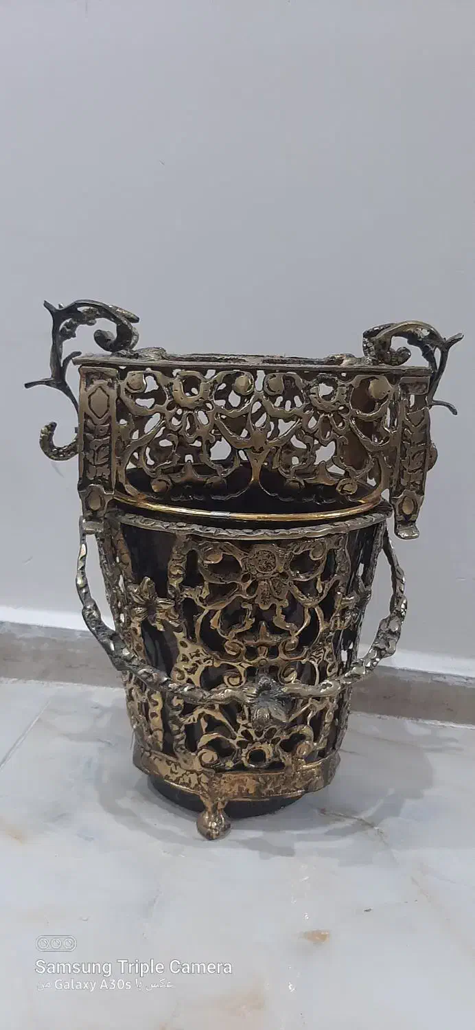 سطل و جا دستمالی برنز سنگین وزن|صنایع دستی و سایر لوازم تزئینی|سلماس, |دیوار