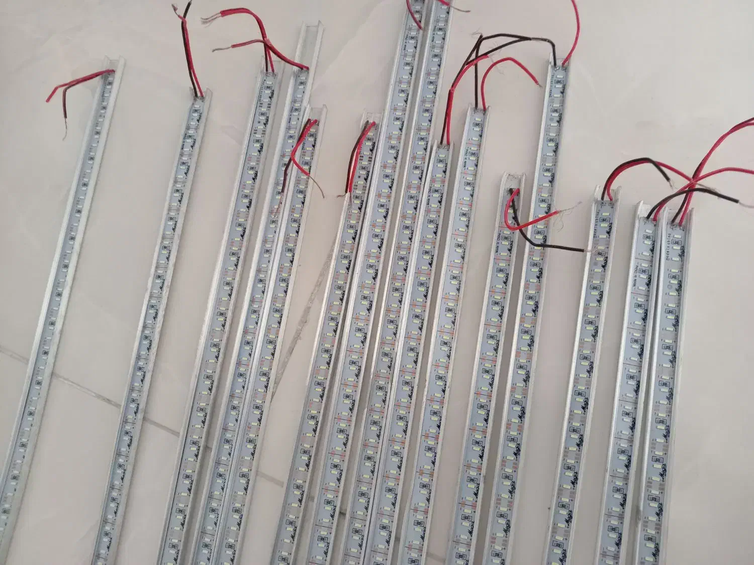 ریسه خطی شاخه ای ۱۲ ولت یک متری|ریسه و چراغ تزئینی|شاهرود, |دیوار