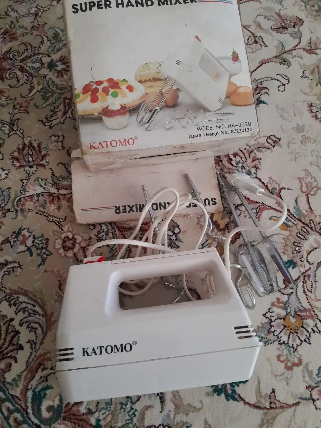 همزن برقی قدیمی اصل محکم استیل|خردکن، آسیاب، غذاساز|آمل, |دیوار