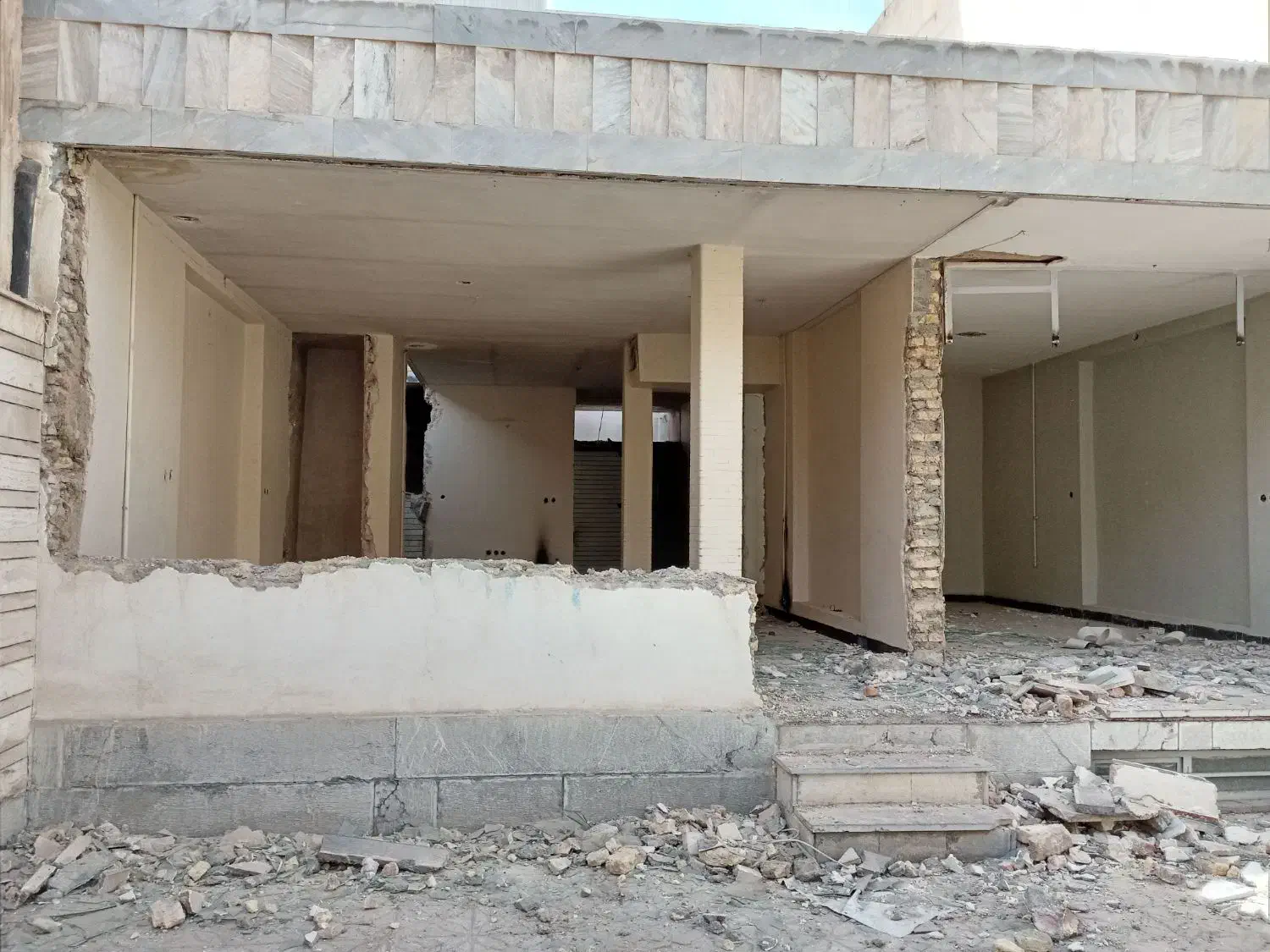 تخریب ساختمان وخاکبرداری|خدمات پیشه و مهارت|اصفهان, خانه اصفهان|دیوار