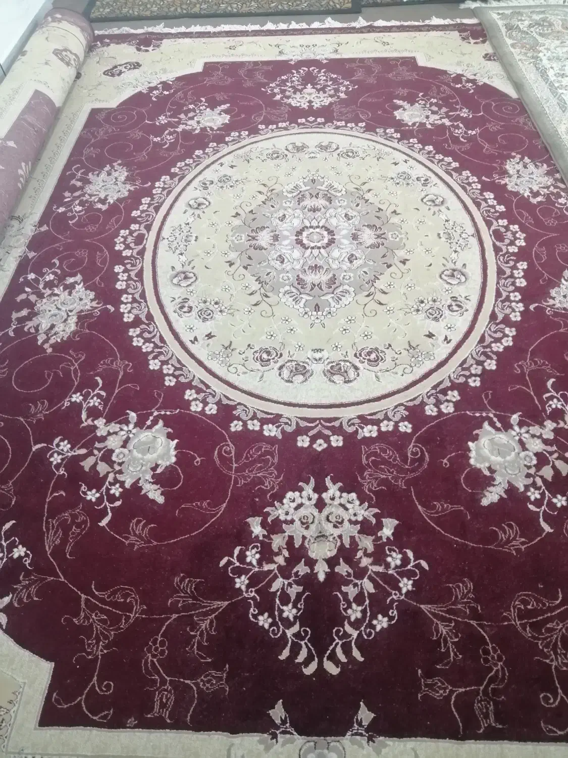 فرش پانصد شانه ماه نشان مشهد دو عدد|فرش|شیراز, دشت چنار|دیوار