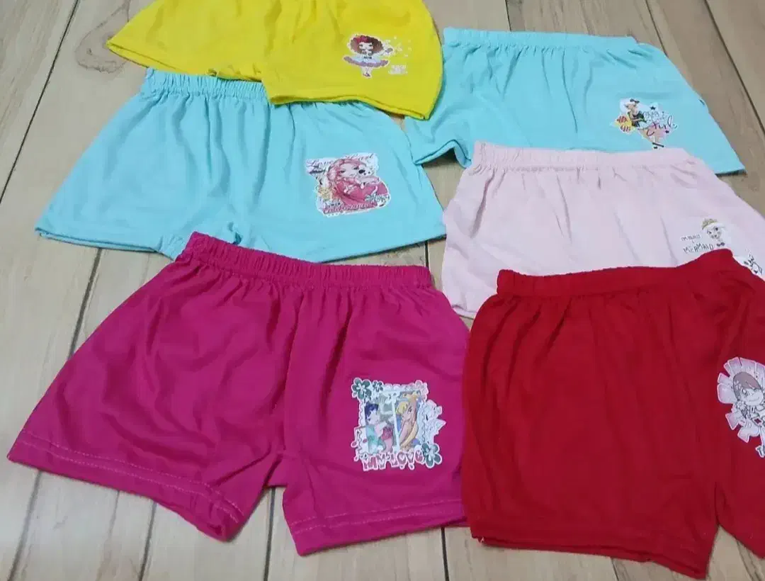 شورت بچگانه|کفش و لباس بچه|قم, شهرک امام حسن|دیوار