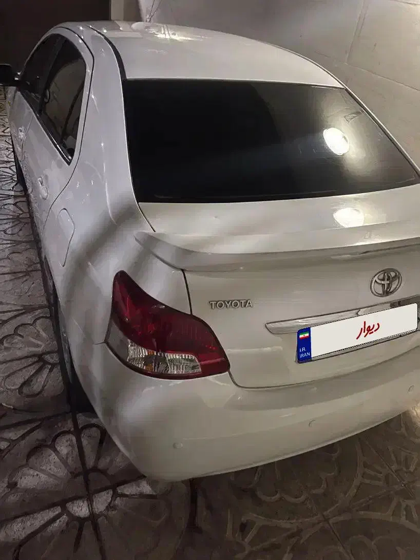 تویوتا یاریس ۲۰۰۸ بسیار سالم|خودرو سواری و وانت|تهران, آبشار تهران (دریاچه)|دیوار