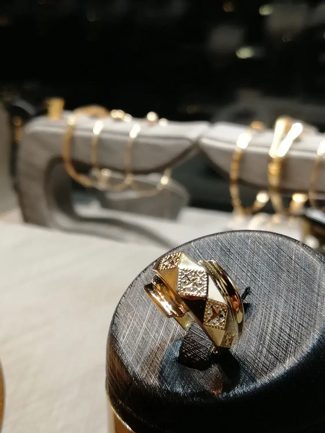 فروش طلا  2%|جواهرات|خرم‌آباد, |دیوار