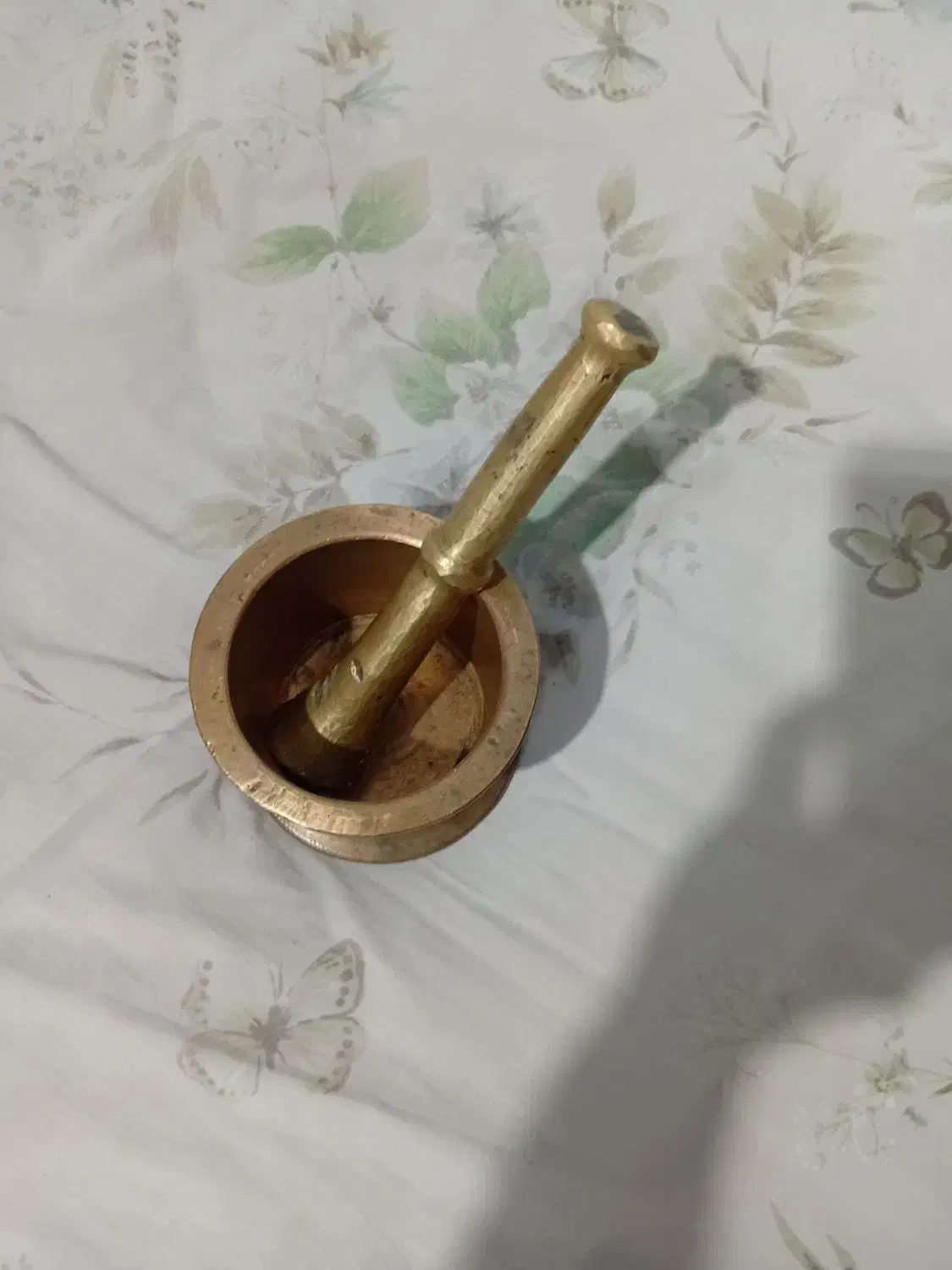 هاونگ قدیمی برنجی با دسته،قیمت ۲۵۰۰|کلکسیون اشیاء عتیقه|محمدشهر, شهرک پیام (مهرالبرز)|دیوار