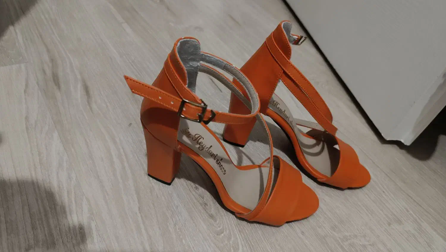 کفش آکبند|کیف، کفش، کمربند|ارومیه, |دیوار