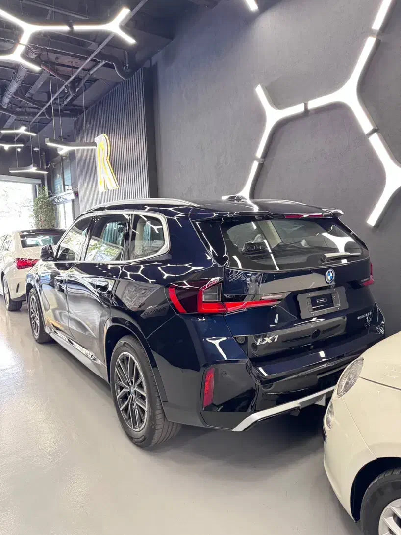 Bmw ix1 2025|خودرو سواری و وانت|تهران, زعفرانیه|دیوار