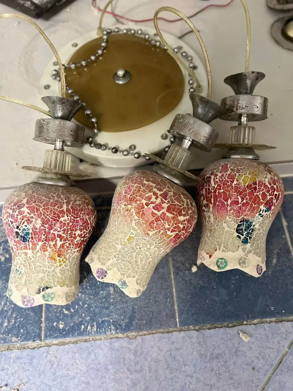 لامپ هالوژن و لوستر آویزی|لامپ و چراغ|کردکوی, |دیوار