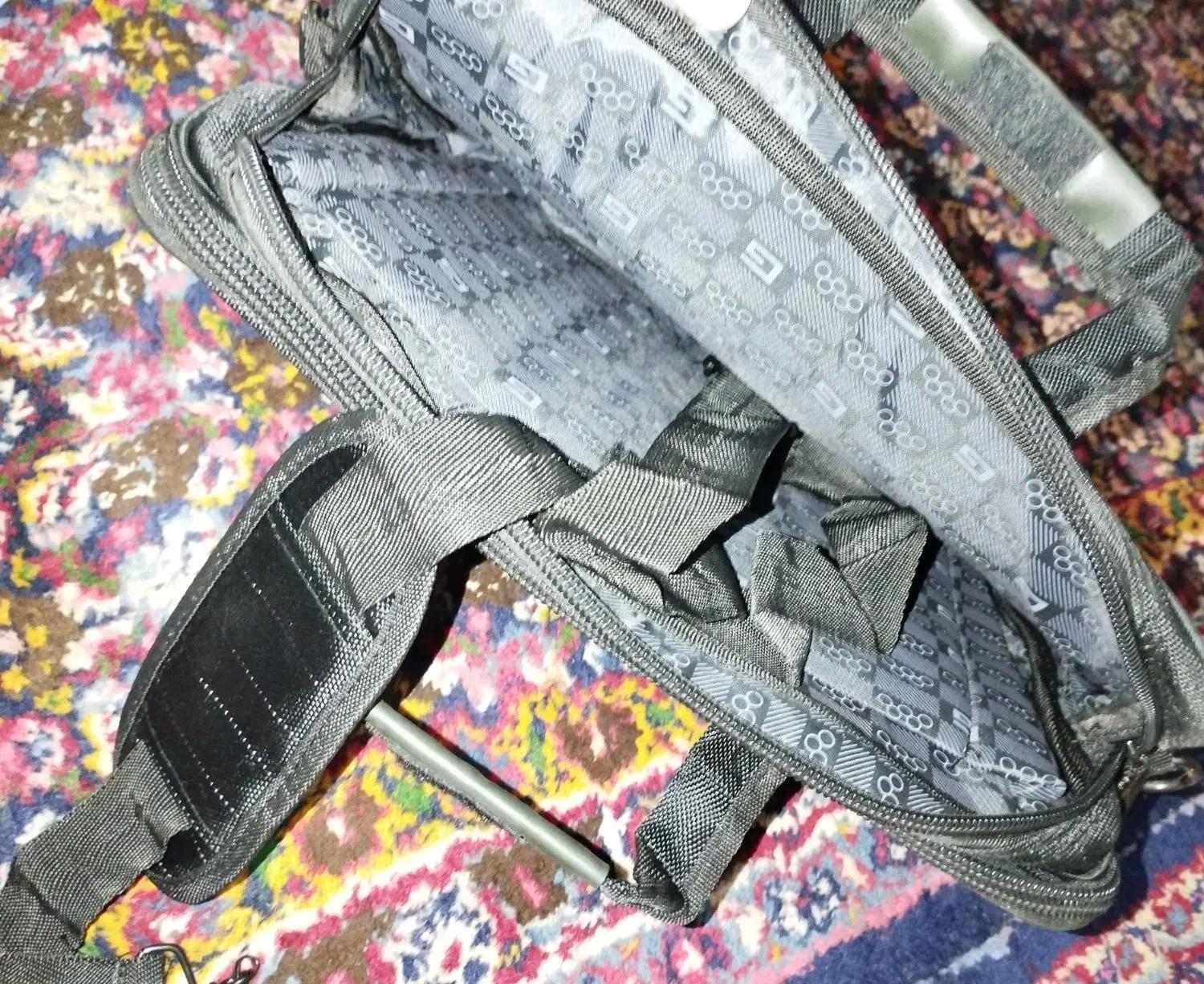 کیف نونو مهندسی|کیف، کفش، کمربند|اراک, |دیوار