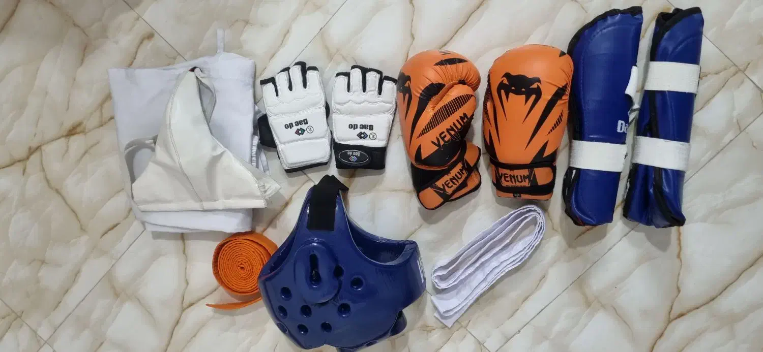 ست کامل تجهیزات رزمی بوکس وتکواندو|تجهیزات ورزشی|ری, جوانمرد قصاب|دیوار