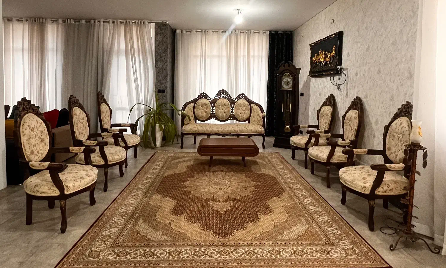 اجاره روزانه آپارتمان مبله دوخوابه|اجارهٔ کوتاه‌مدت آپارتمان و سوئیت|شیراز, اصلاح‌نژاد|دیوار