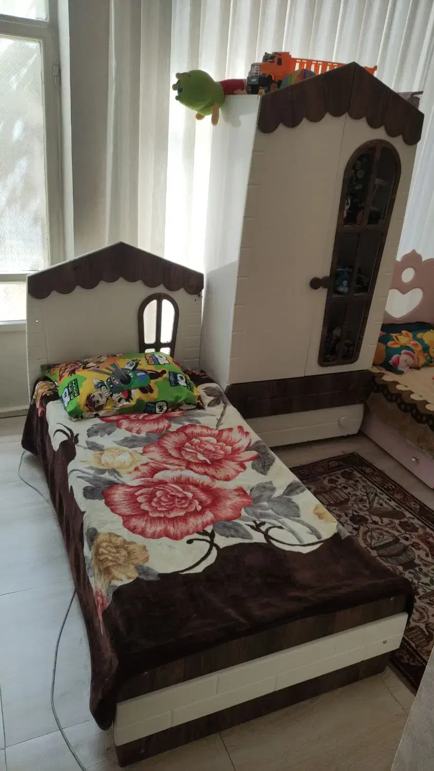 تخت و کمد نوزاد نوجوان وکیوم با تشک طبی|تخت و سرویس خواب|تبریز, |دیوار