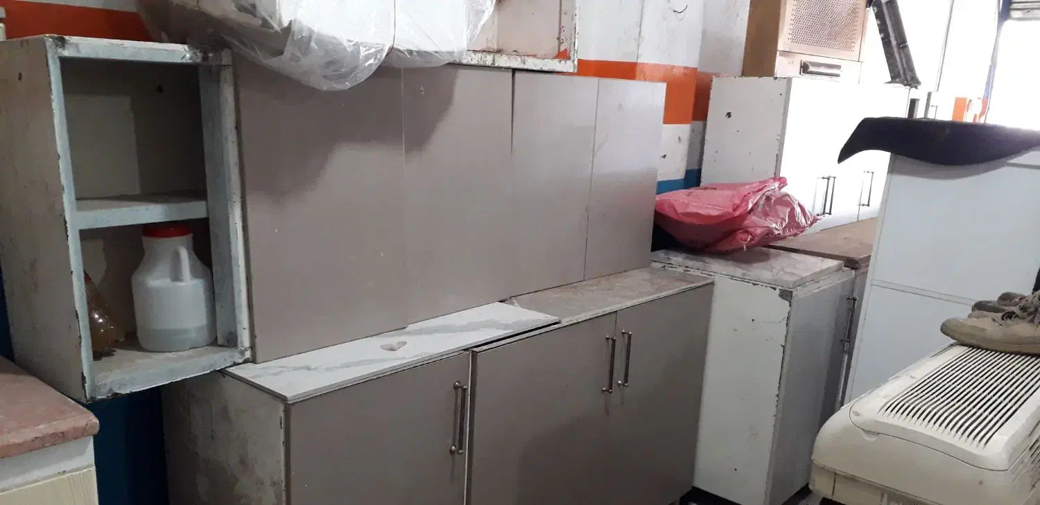 کابینت فلزی دربها ام دی اف|مصالح و تجهیزات ساختمان|چمستان, |دیوار