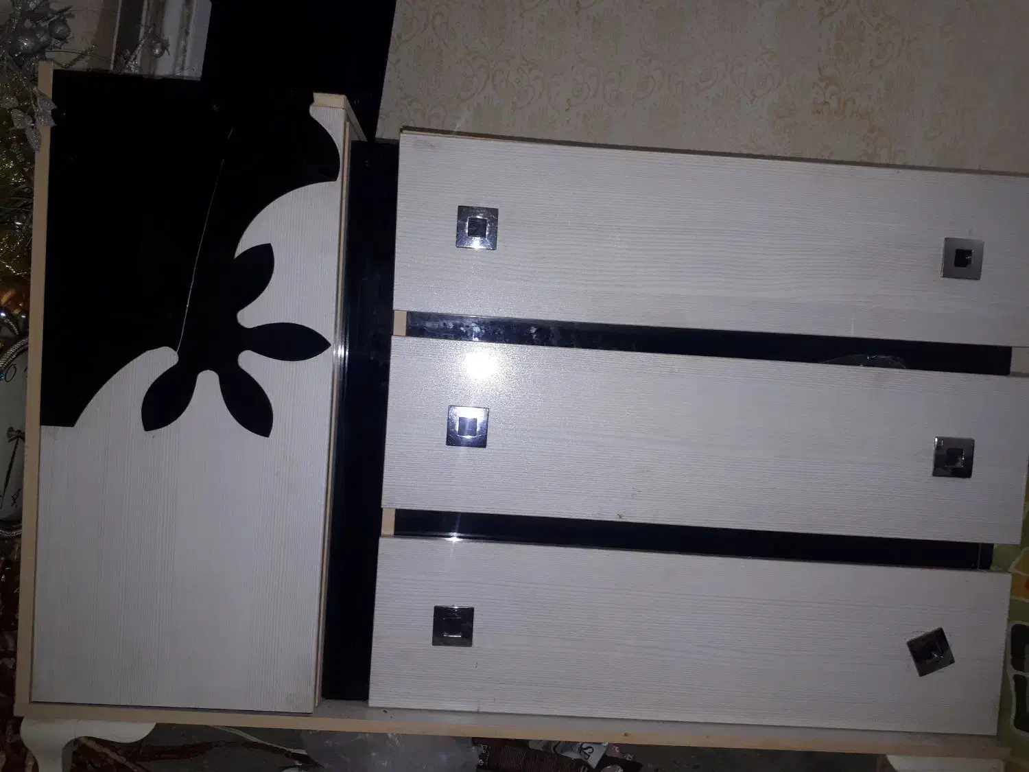 میز آرایشی و همراه جاکفشی|جاکفشی، کمد، دراور|اهواز, منبع اب|دیوار