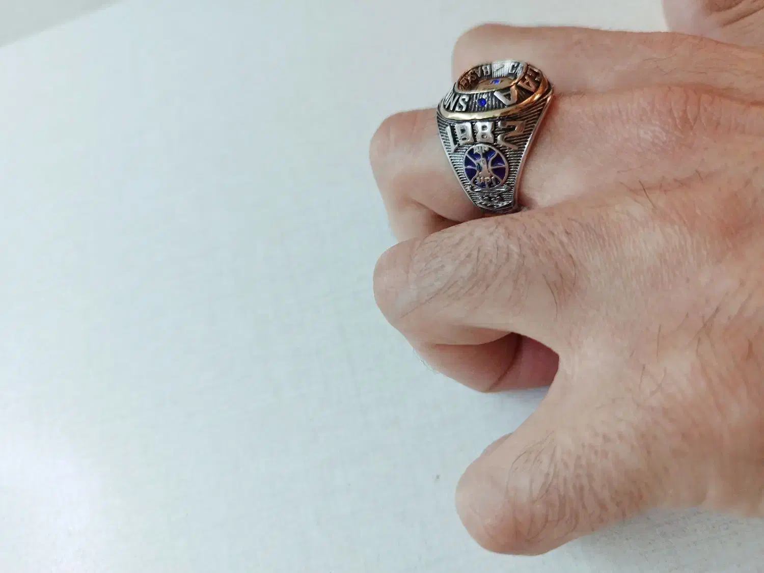 انگشتر طلا دانشجویی|جواهرات|بندر انزلی, لیچارگی حسن رود|دیوار