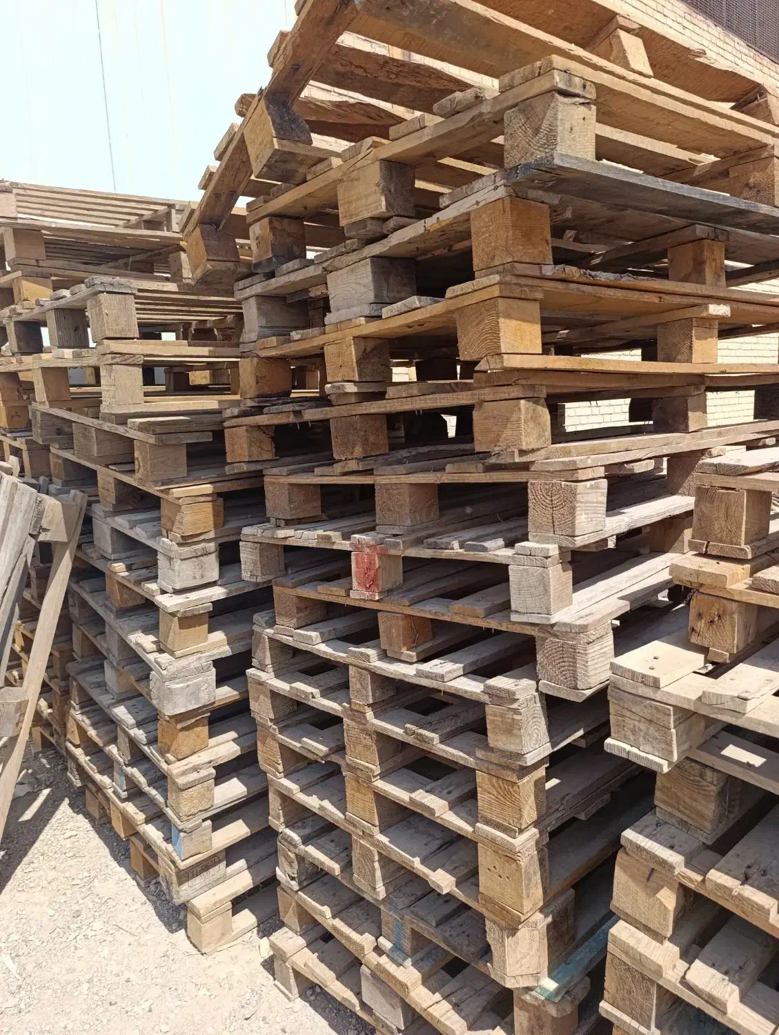 خرید و فروش انواع پالت چوبی|عمدهفروشی|زیباشهر, |دیوار