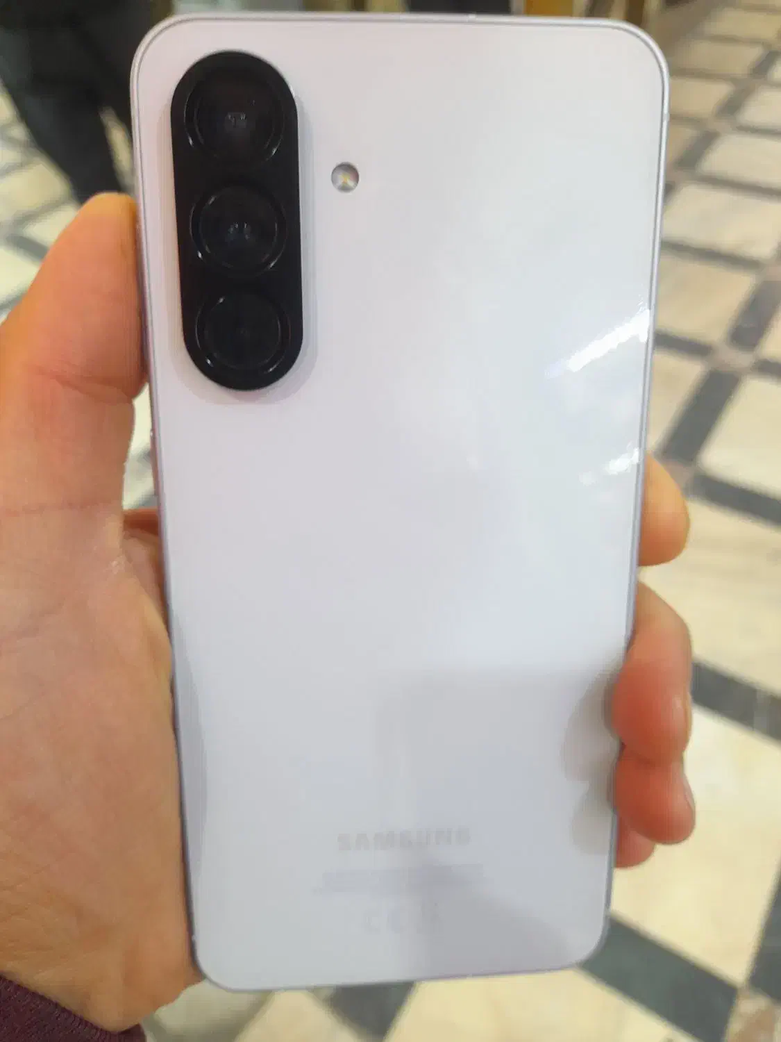 a56 256|موبایل|همدان, |دیوار