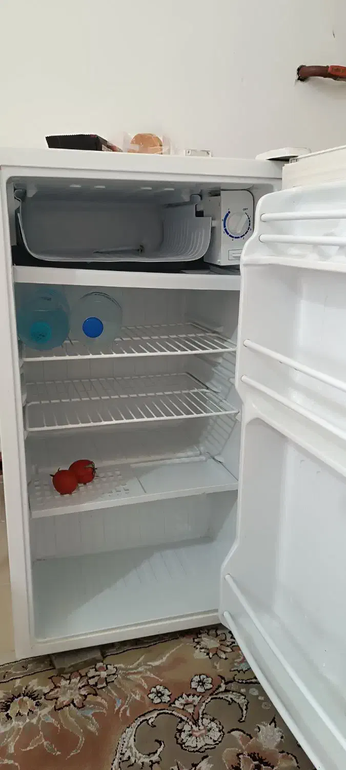 یخچال ۵فوت|یخچال و فریزر|رشت, گلباغ نماز|دیوار