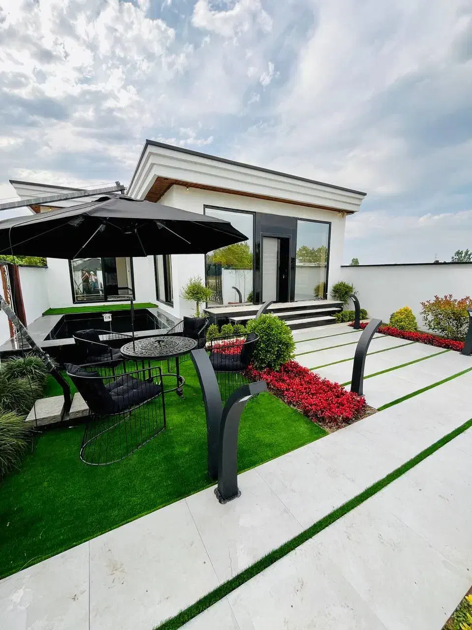 *این ویلا ارزششوداره که چشم بسته بیای*سند*استخر|فروش خانه و ویلا|چمستان, |دیوار