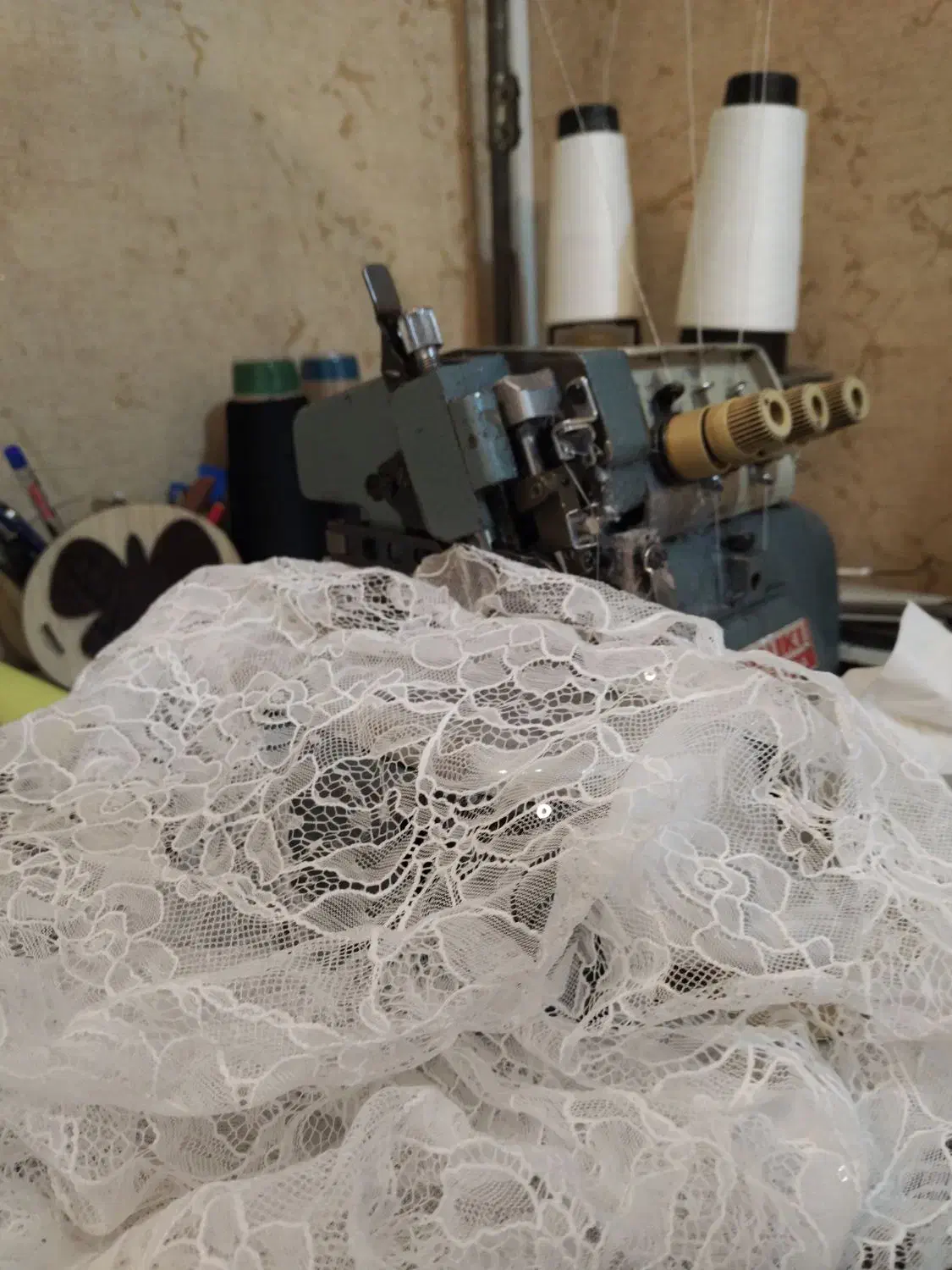 اموزش لباس عروس،بدونه هیچ هزینه ای برش ودوخت|استخدام آموزشی|تهران, فلسطین (میدان انقلاب)|دیوار