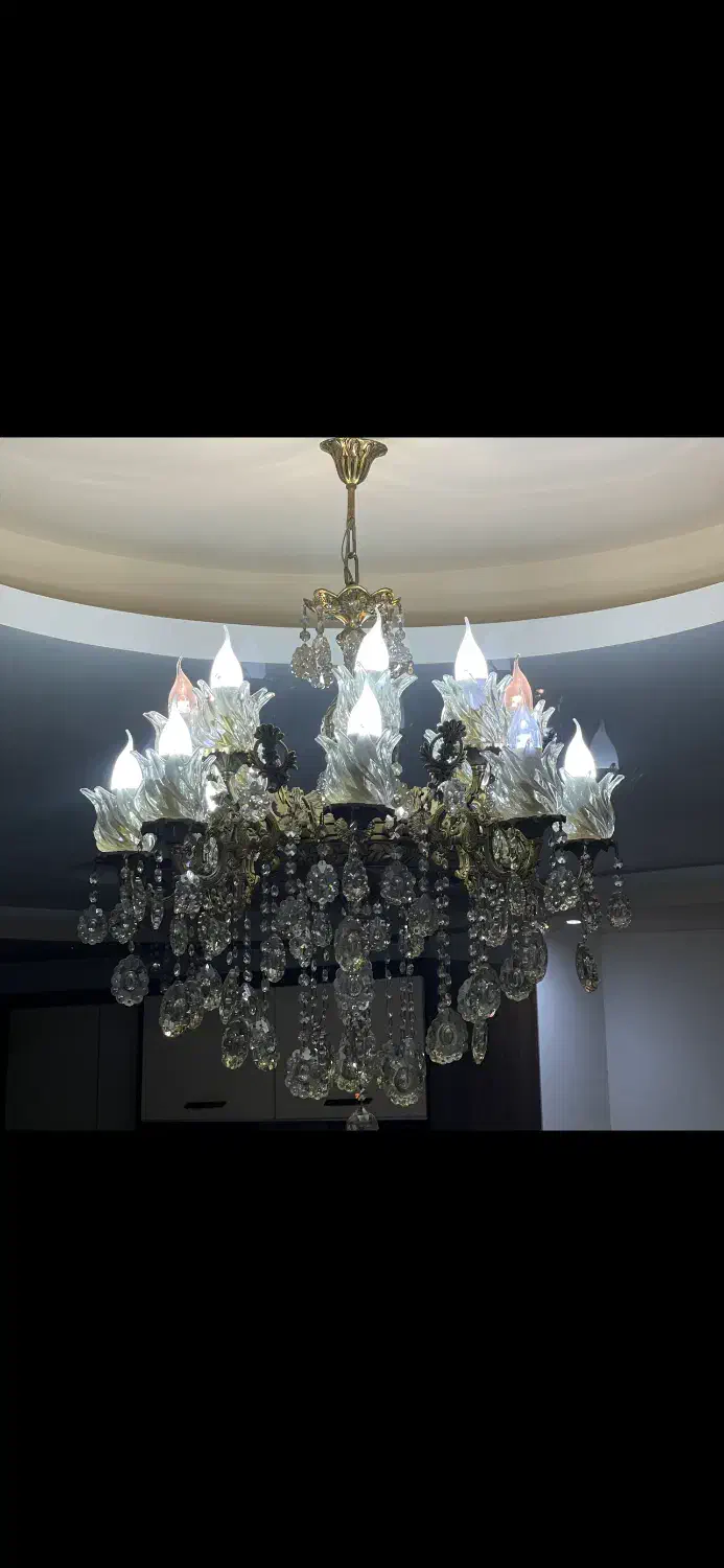 لوستر۱۶ شعله برنجی|لوستر و چراغ آویز|رشت, ساغری سازان|دیوار