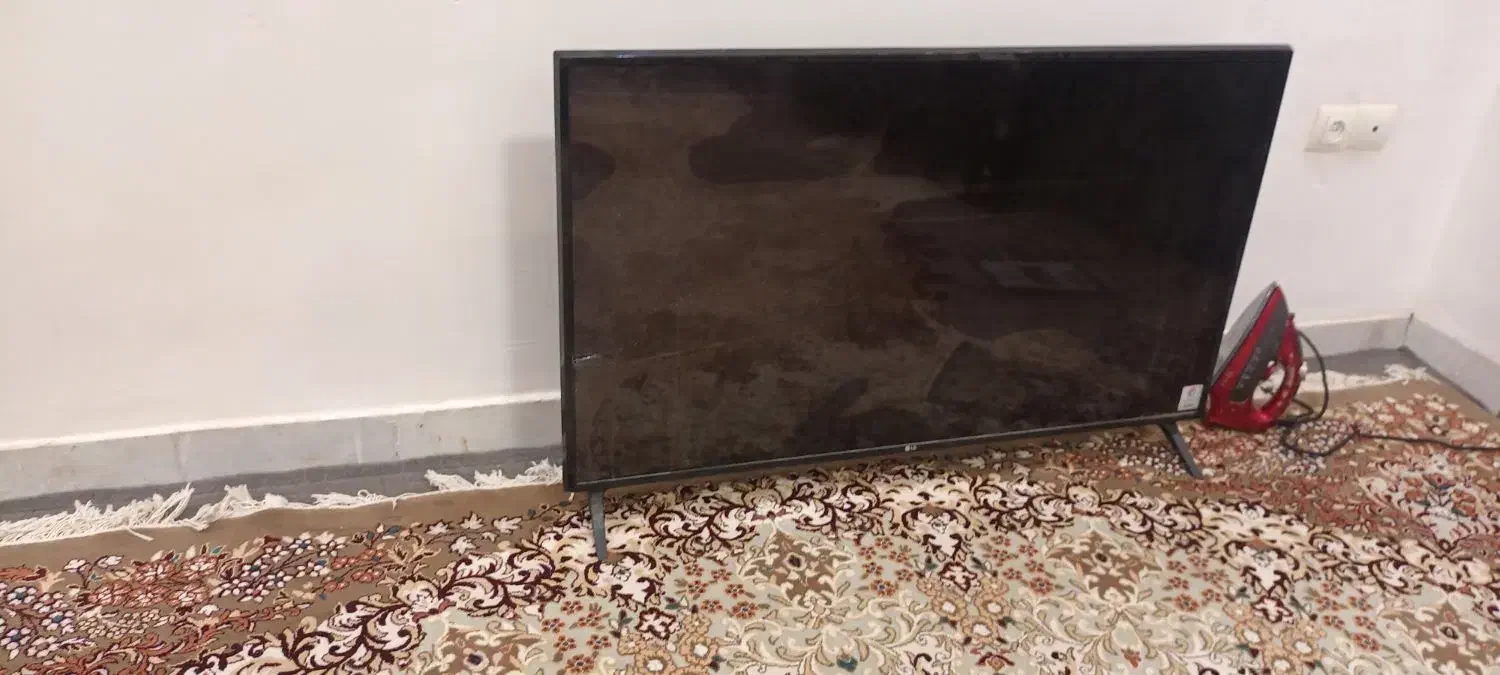 تلویزیون ال جی شکسته|تلویزیون و پروژکتور|بوشهر, |دیوار