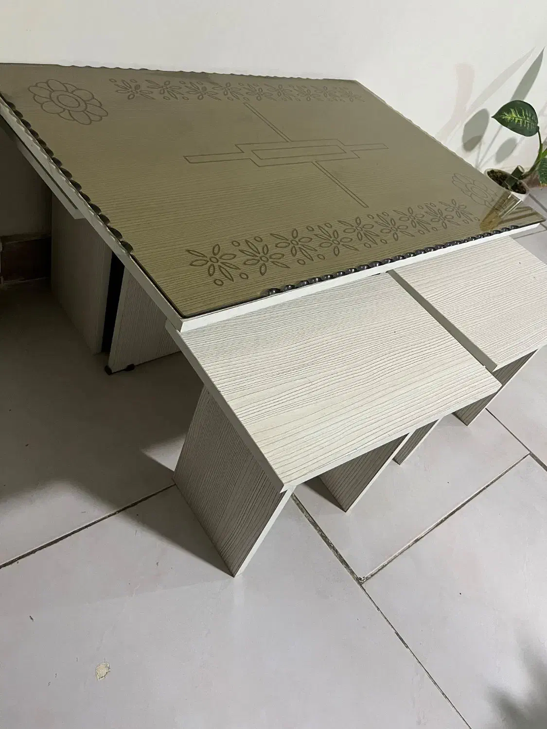 میز وسط و میز تلوزیون|مبلمان خانگی و میز عسلی|مشکیندشت, |دیوار