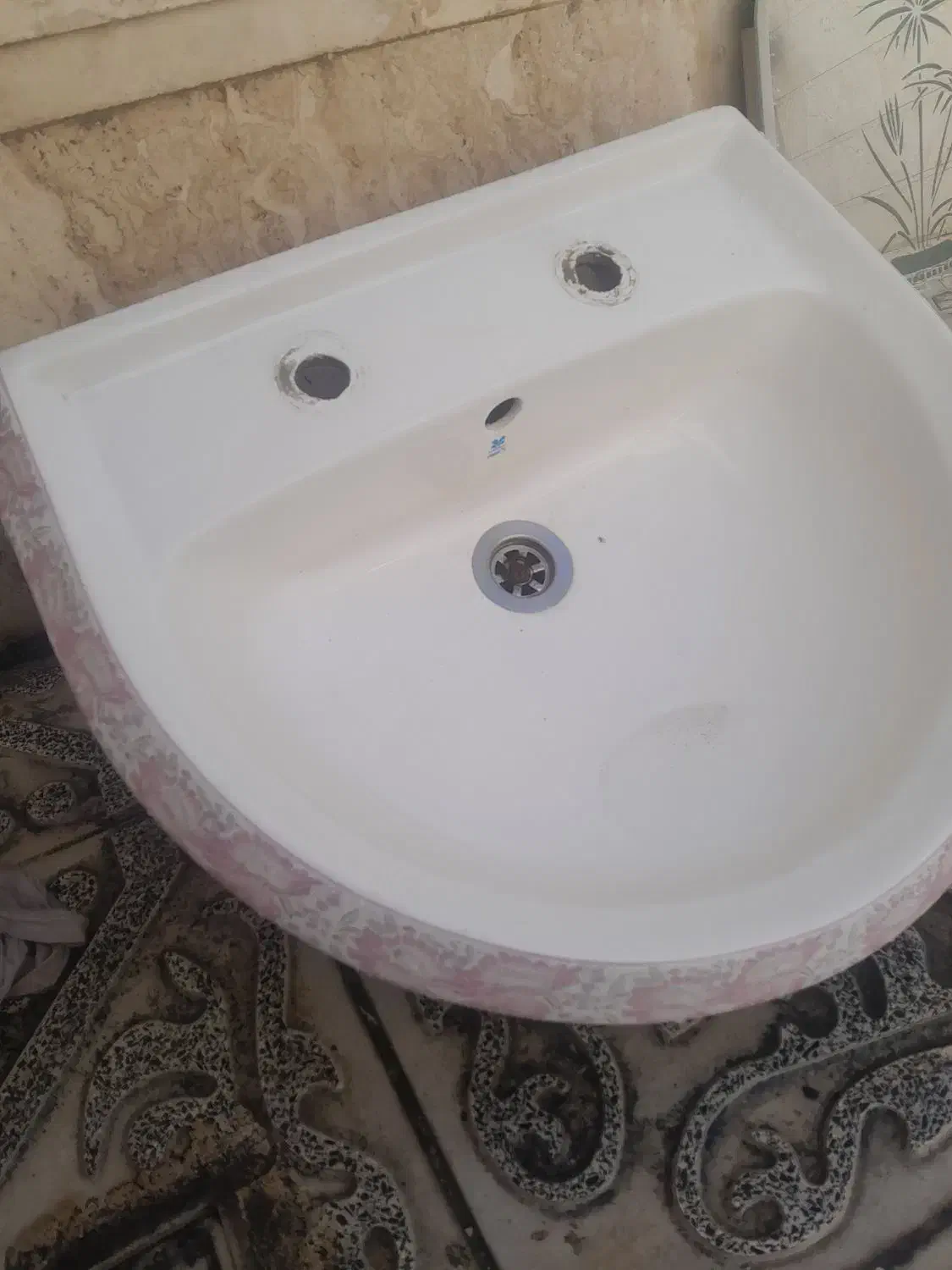 روشویی|لوازم سرویس بهداشتی|ارومیه, |دیوار