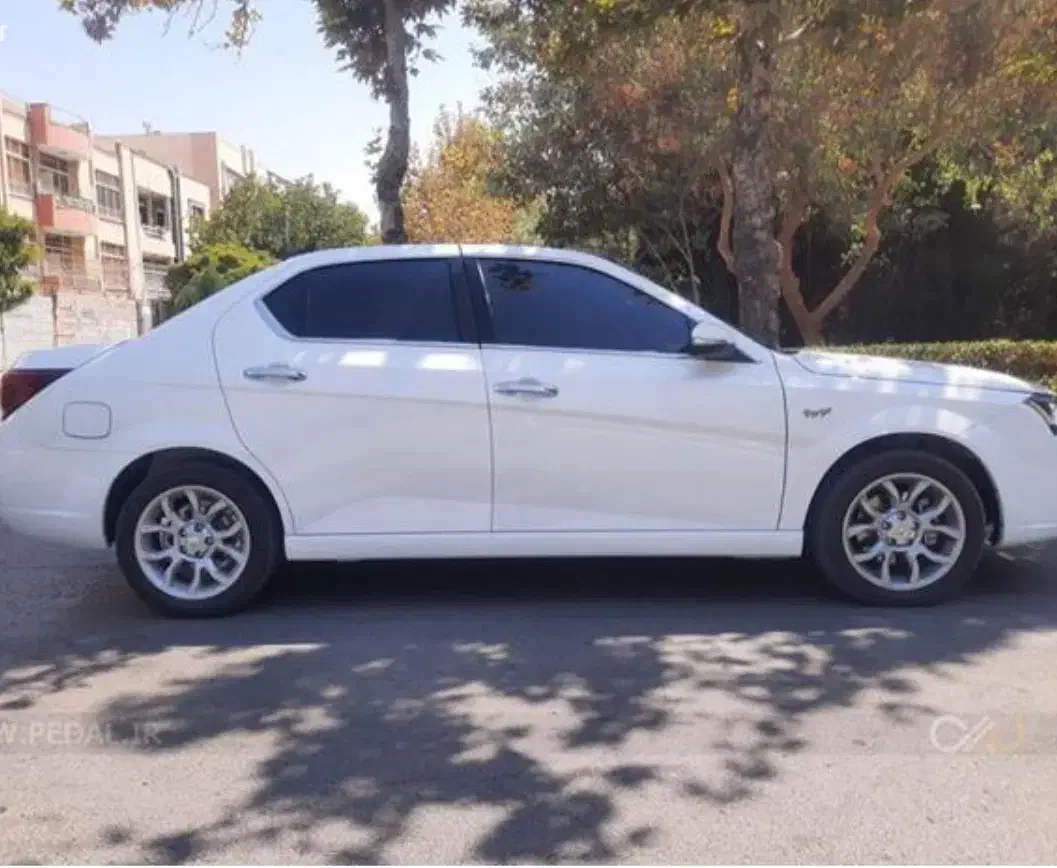 دنا پلاس توربو اتوماتیک|خودرو سواری و وانت|بروجن, |دیوار