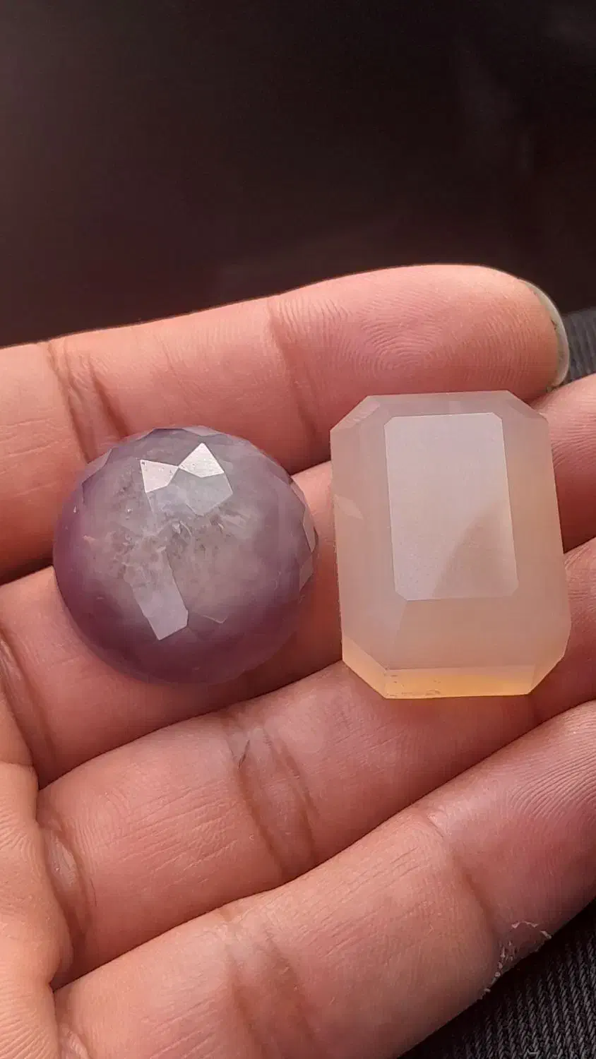 نگین عقیق|جواهرات|تبریز, |دیوار