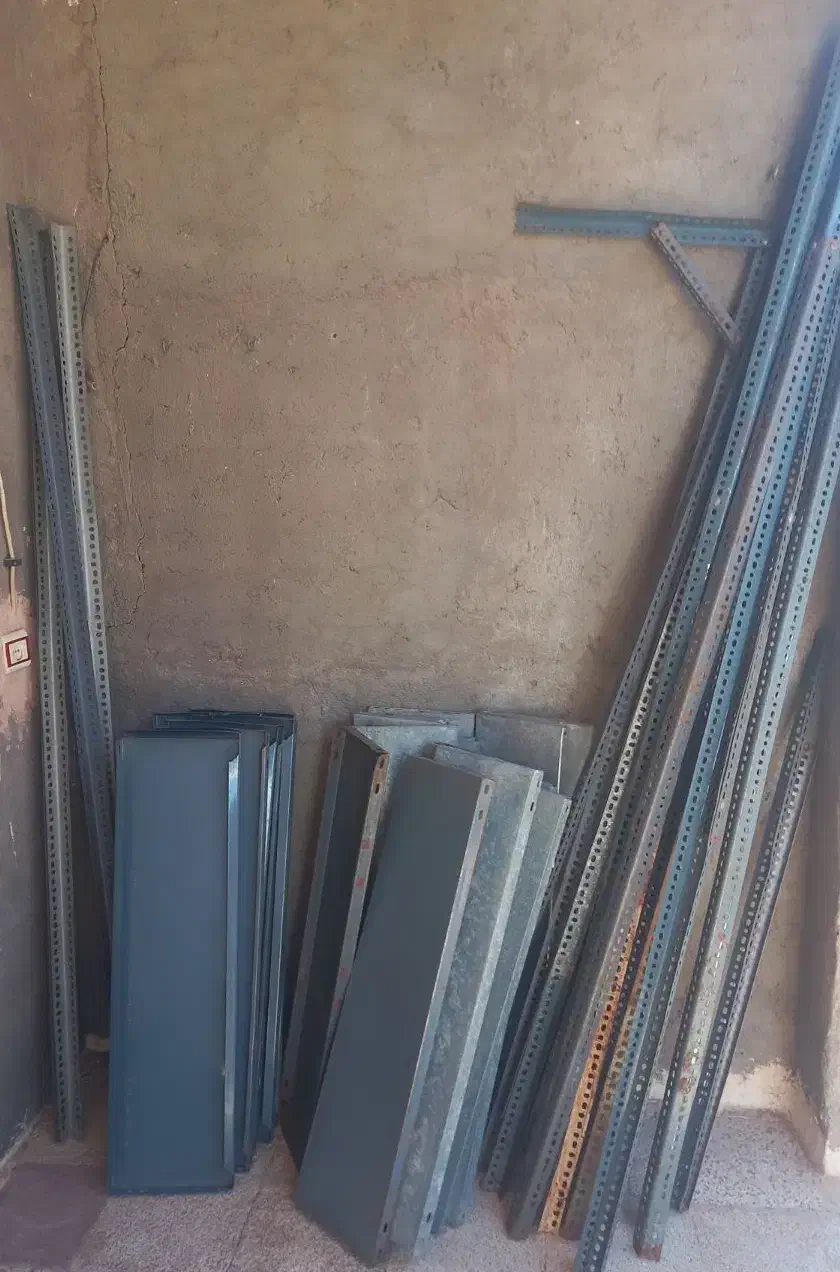 قفسه فلزی|کتابخانه، شلف، قفسه‌های دیواری|نیشابور, بنیاد شهید|دیوار