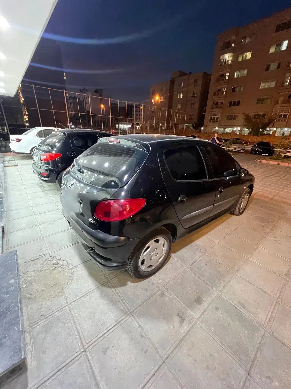 ۲۰۶ مشکی مدل ۹۵نقدواقساط|خودرو سواری و وانت|بندرعباس, |دیوار