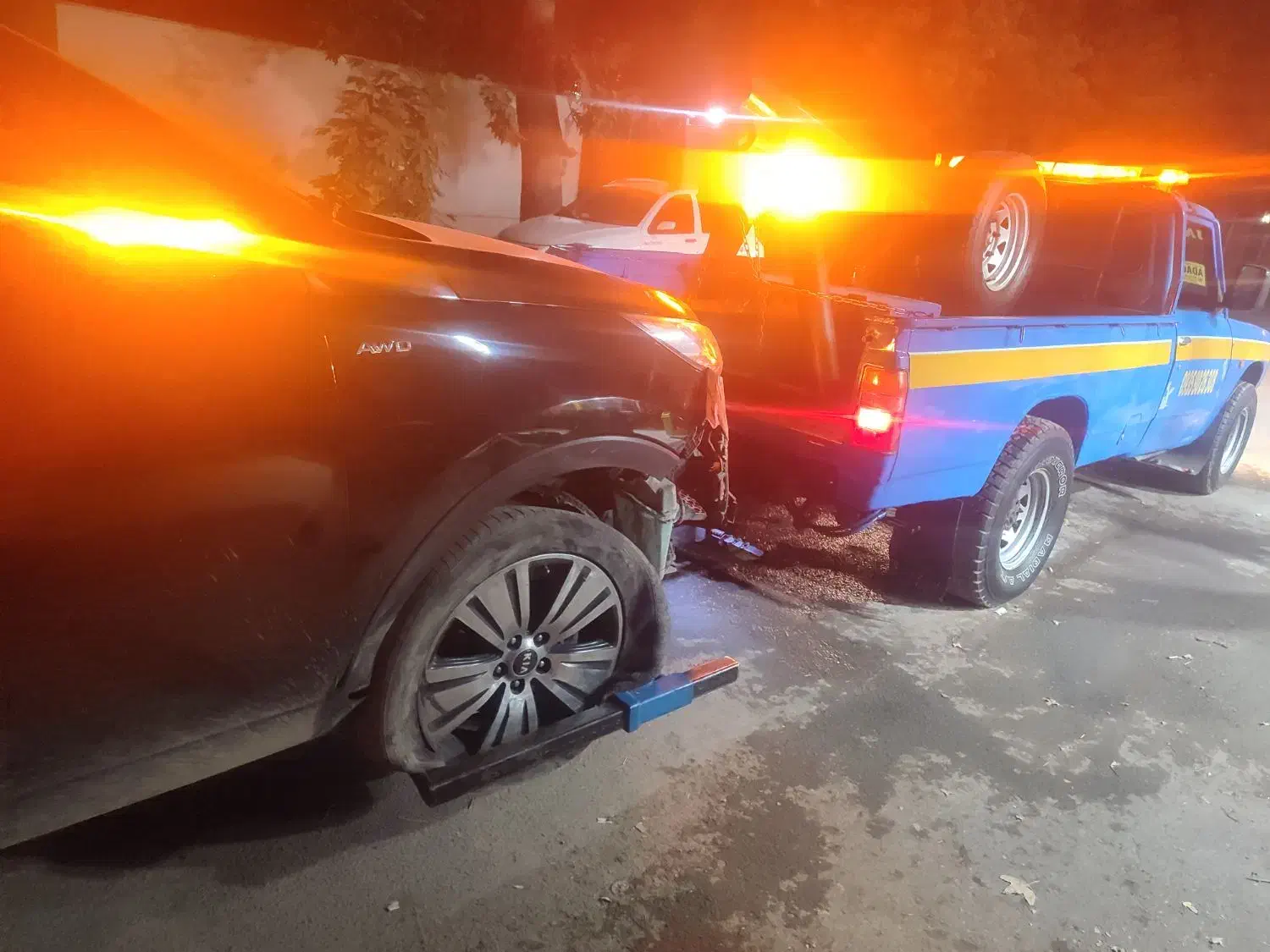 یدک کش یدکش چرخگیر خودروبر امداد خودرو جرثقیل|خدمات حمل و نقل|کرج, گوهردشت|دیوار