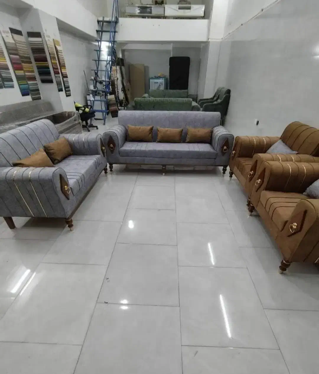 مبلمان همتا|مبلمان خانگی و میز عسلی|بندر انزلی, شاکوچه|دیوار