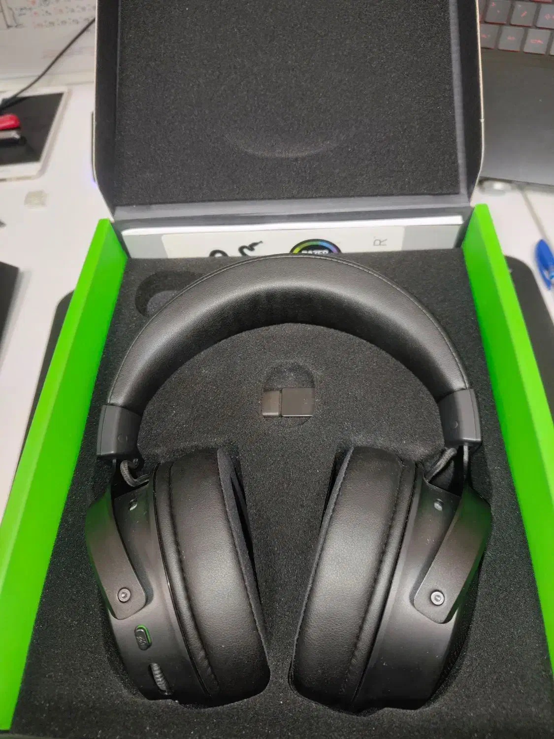 هدست حرفه ای و گیمینگ ریزر مدل Kraken v3 pro|قطعات و لوازم جانبی رایانه|تهران, یوسفآباد|دیوار