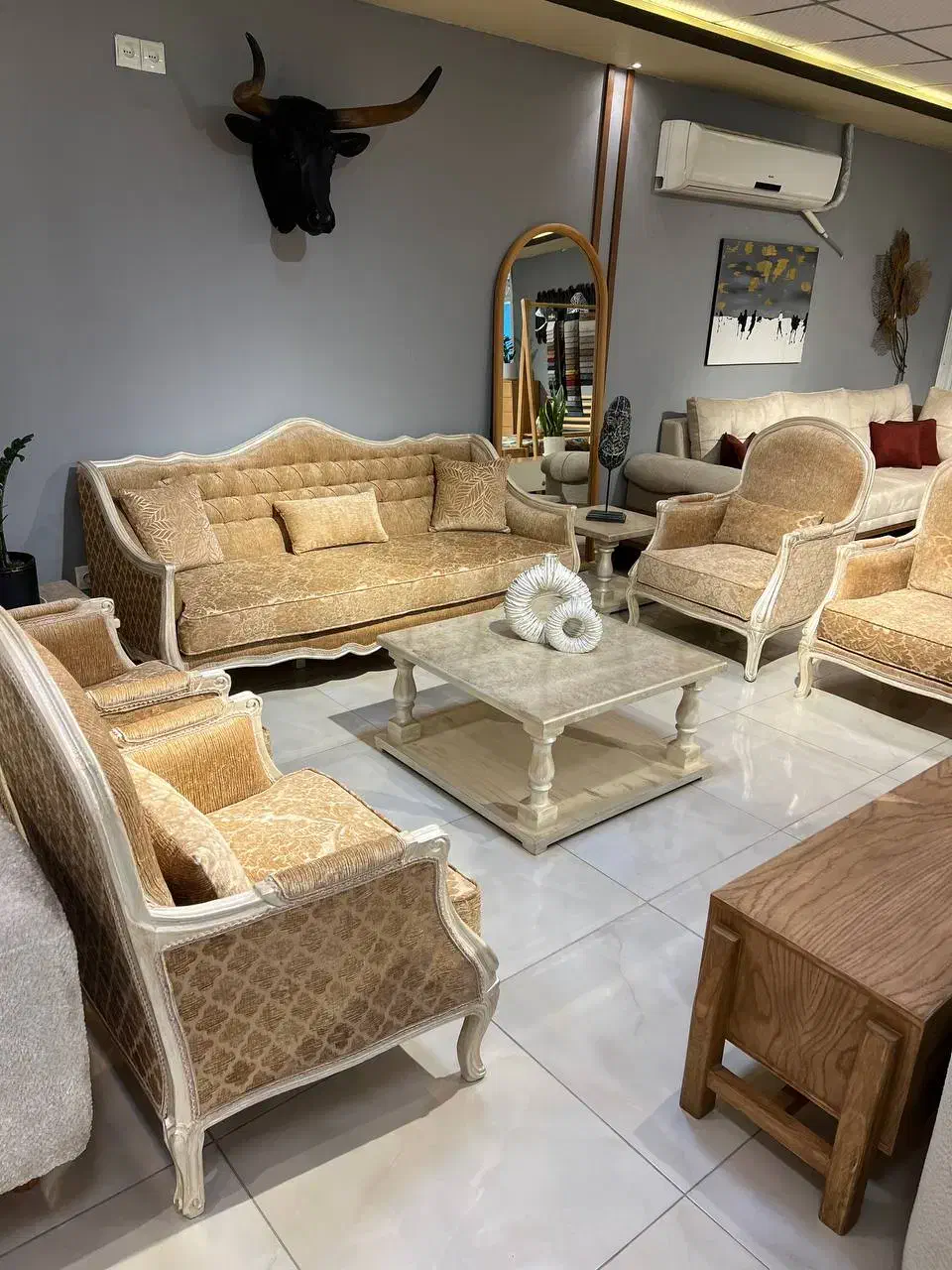 فروشنده حرفه ای|استخدام بازاریابی و فروش|برازجان, |دیوار