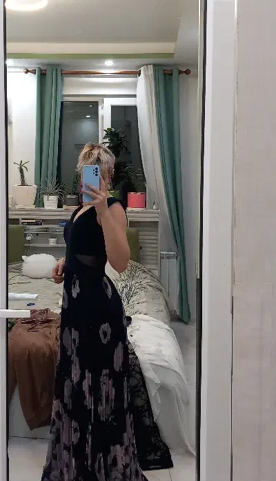 لباس مجلسی|لباس|رشت, چله خانه|دیوار