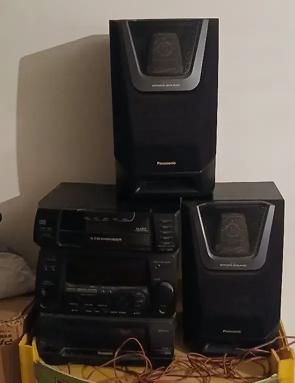 ضبط و سی دی ۵ دیسک پاناسونیک|سیستم صوتی خانگی|چهارباغ, |دیوار