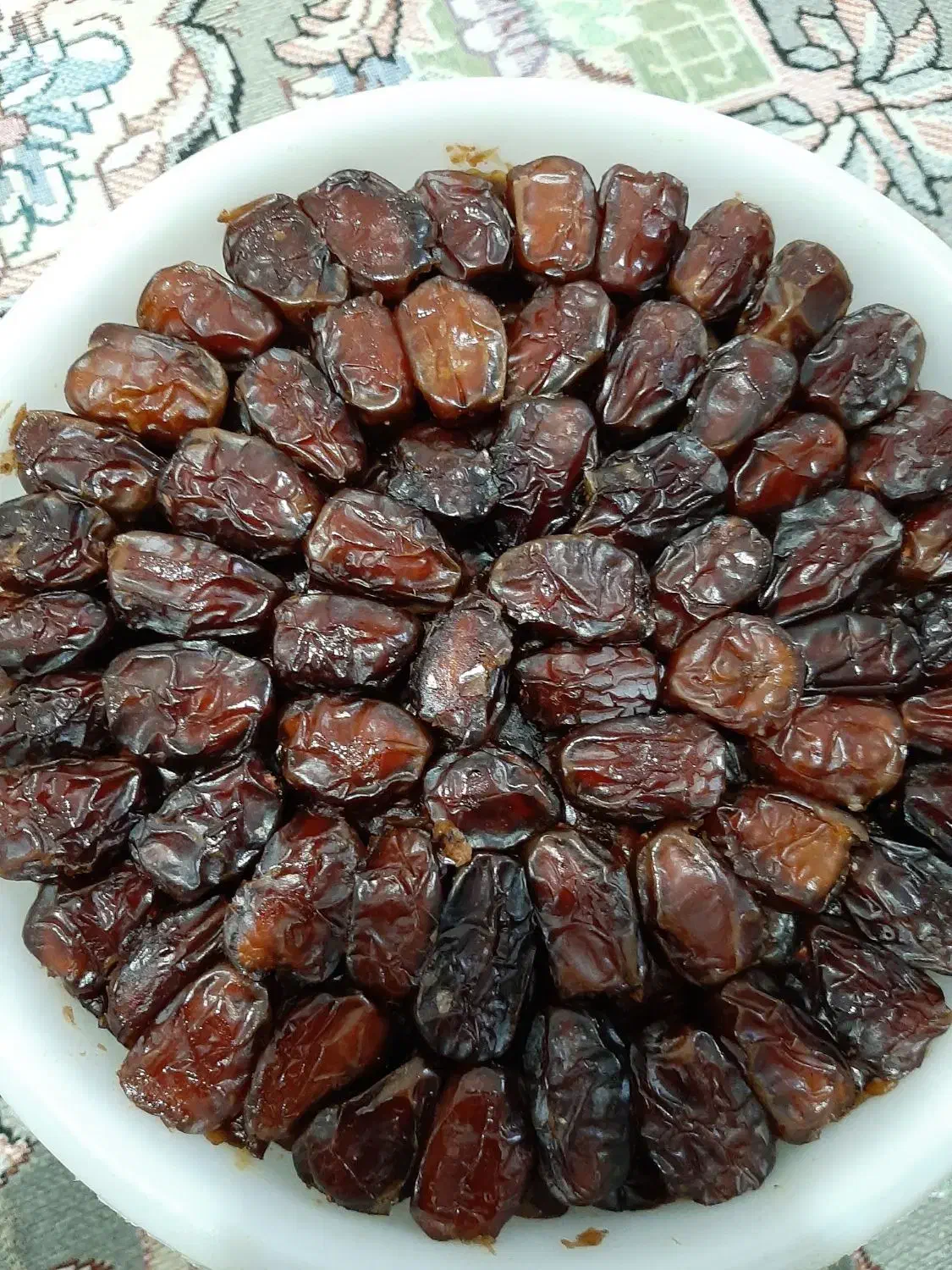 مرغوب وبسیار عالی|خوردنی و آشامیدنی|فولادشهر, فولادشهر|دیوار